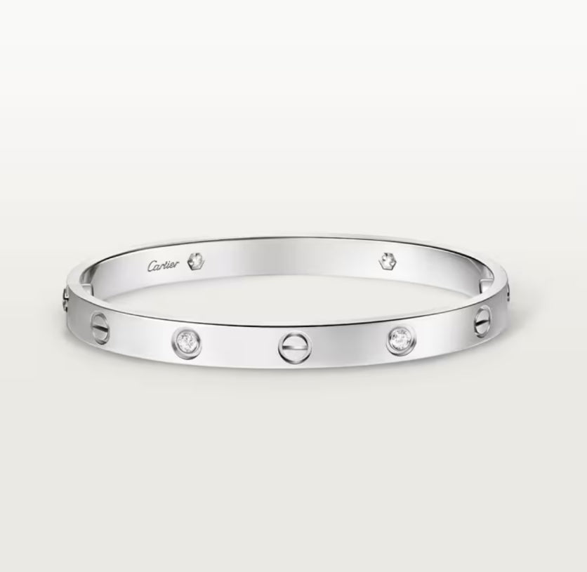 CARTI CLASSIC LOVE BRACELET WITH DIAMOND