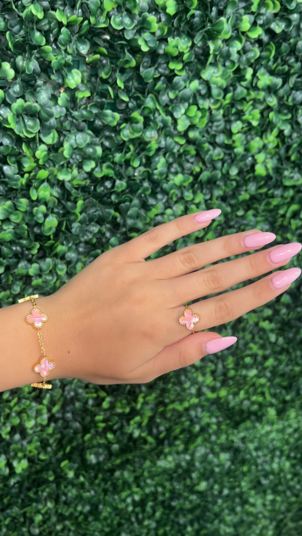 Pink Pearl Clover Ring