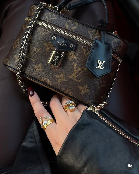 Luxe Vanity Case