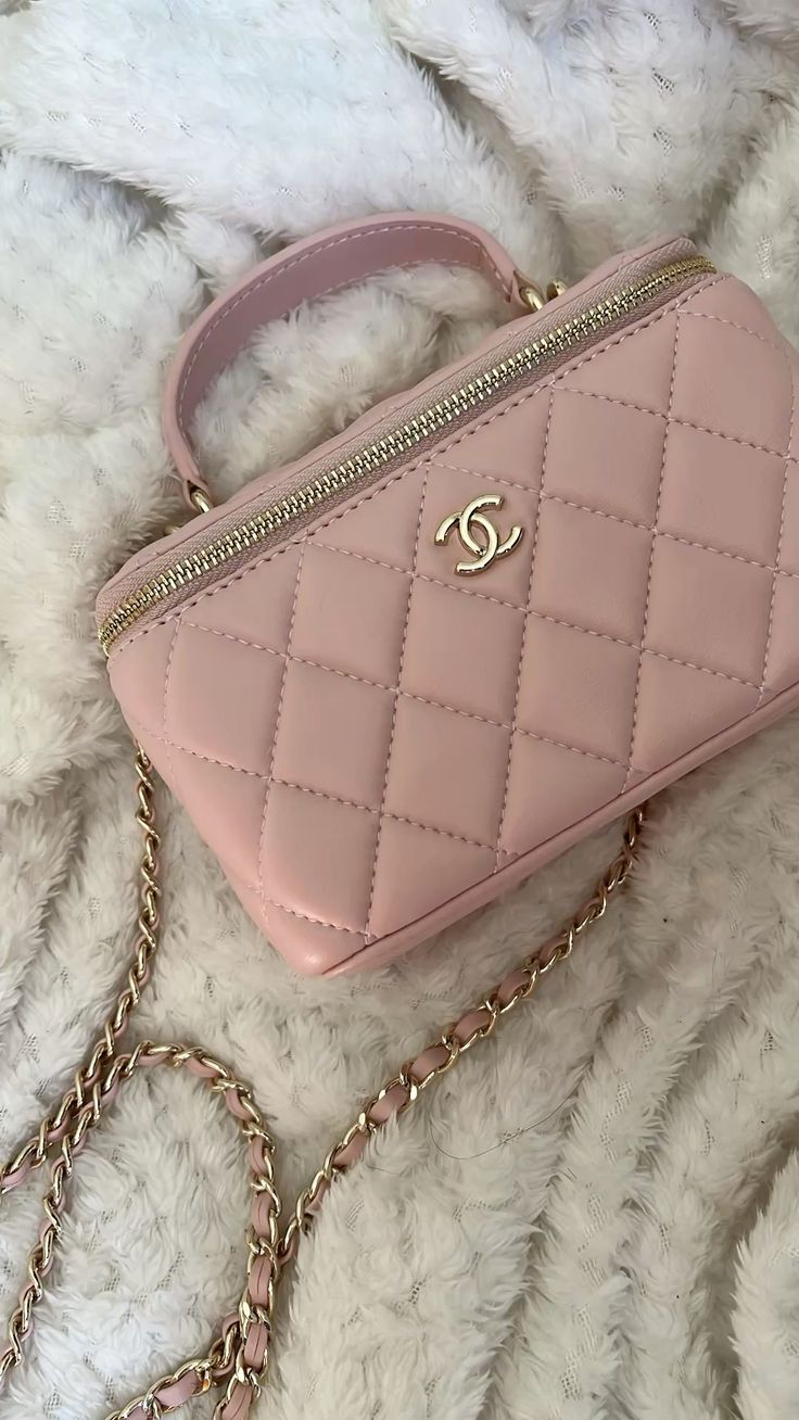 Classic Vanity Bag